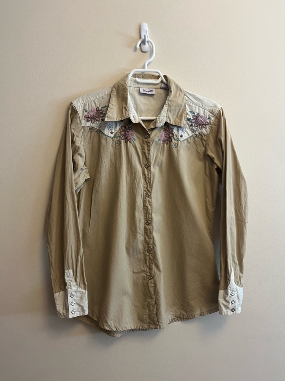 Wrangler Tan Western Shirt with Embroidered Yoke